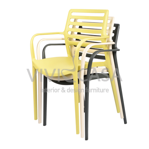 Stella Chair(스텔라 체어)